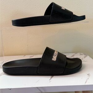 Balenciaga Women’s Pool Slides, EUC, Size 7